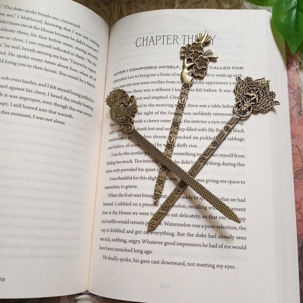 Ornate Floral Brass Bookmarks